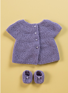 Sleeveless Cardigan & Slippers