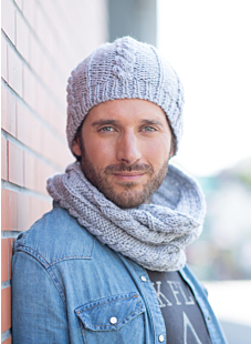 Pale grey snood