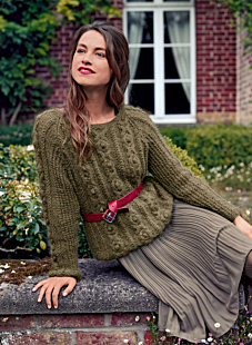 Short cable sweater