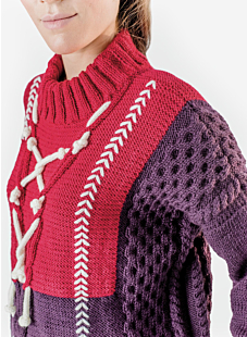 Embroidered round neck sweater