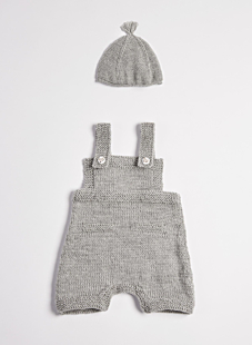 Salopettes & hat