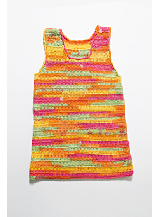 Crochet top with wide straps