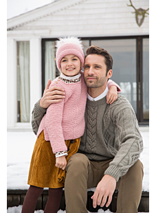 Cabled sweater with round collar