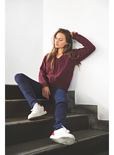 V neck patterned sweater