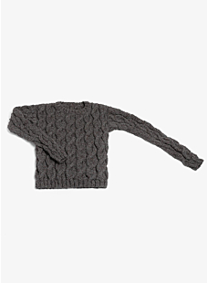 Round neck cable sweater