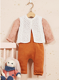 Cabled vest