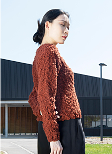 Round neck sweater