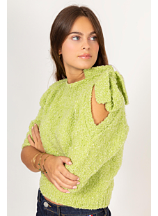 Sweater with open shoulders