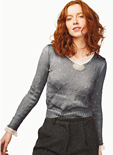 V neck lacy sweater