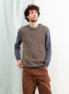 Intarsia sleeve sweater