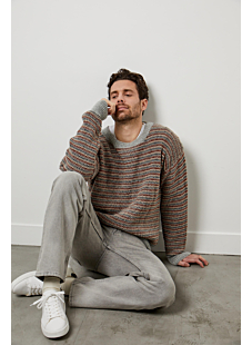 Pattern stitch sweater
