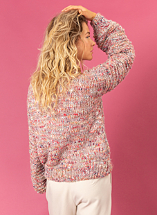 Loose sweater with fancy sleeves