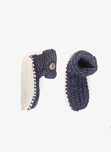 Slippers with folded hem