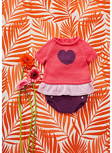 Flouncy dress with heart pattern