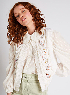 Cabled sleeveless cardigan