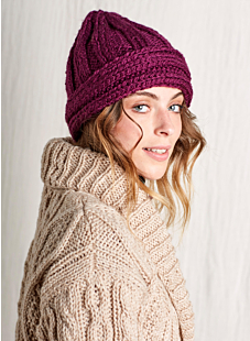 Wide brim hat