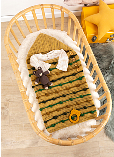 Crochet angels nest