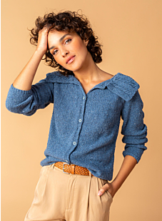 Wide cable collar cardigan