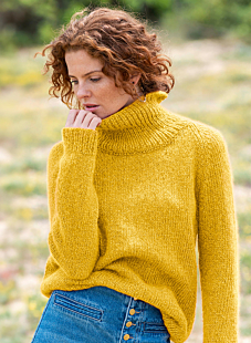 Raglan turtleneck jersey sweater