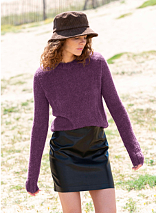 Round neck jersey sweater with set-in sleeves