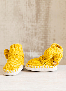 Children’s moss stitch slippers