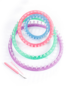 Set of 4 giant knitters, 14 to 29 cm