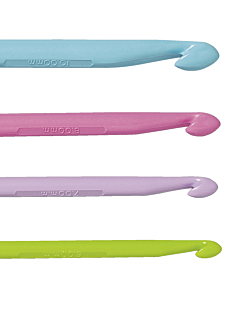 No-handle coloured plastic crochet hooks, 7 mm - 15 cm
