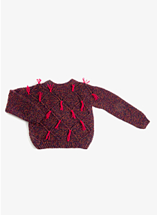 Round necked openwork diamond sweater