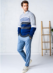 Striped sweater with round collar