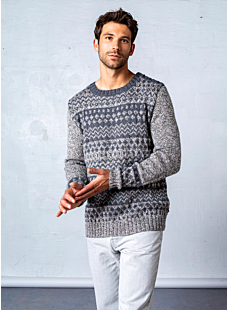 Intarsia sweater with buttoned shoulder