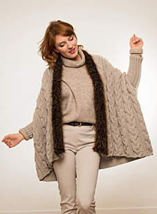 Jacket with fur collar