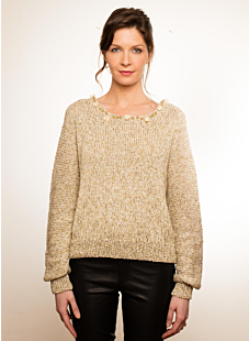 Sweater with round collar